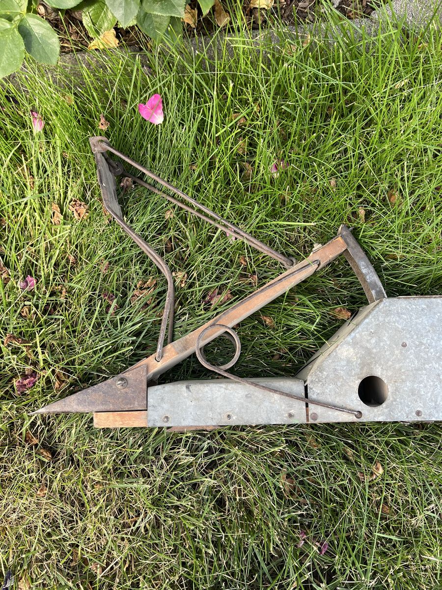 Main image 6