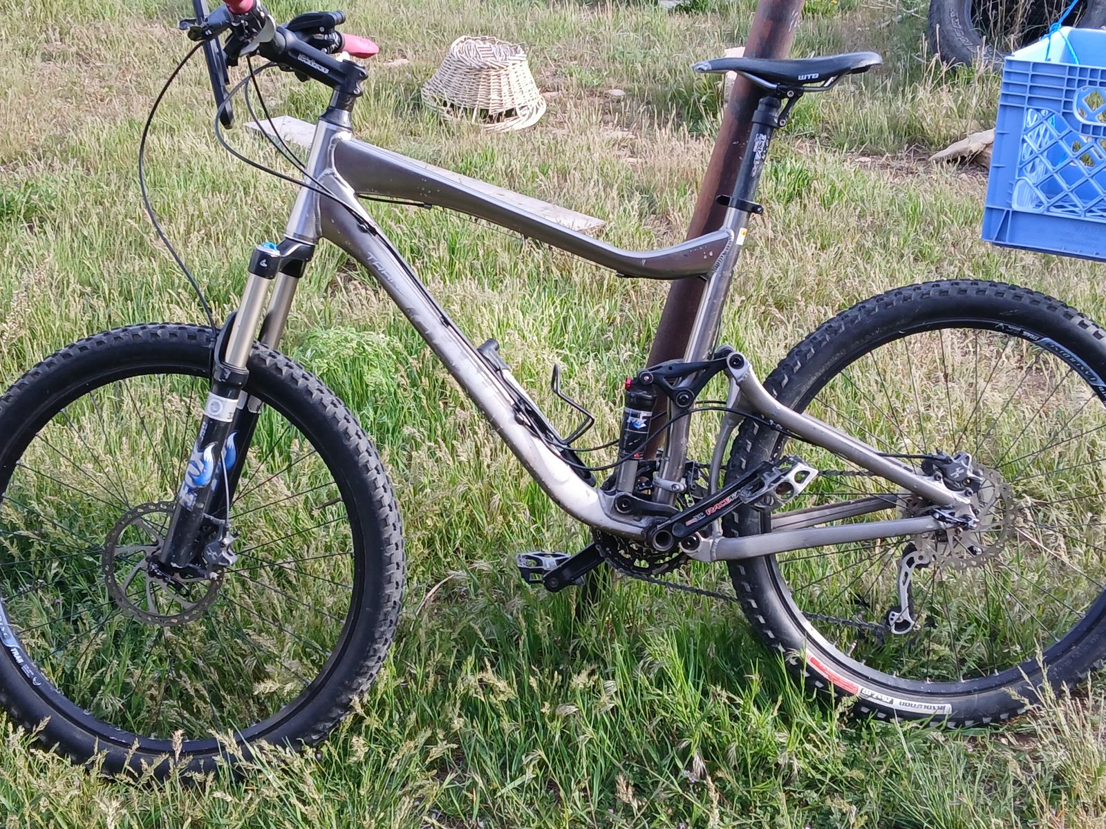 Giant trance x1