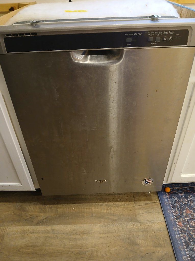 Whirlpool Stainless Steel Built-in Dishwasher