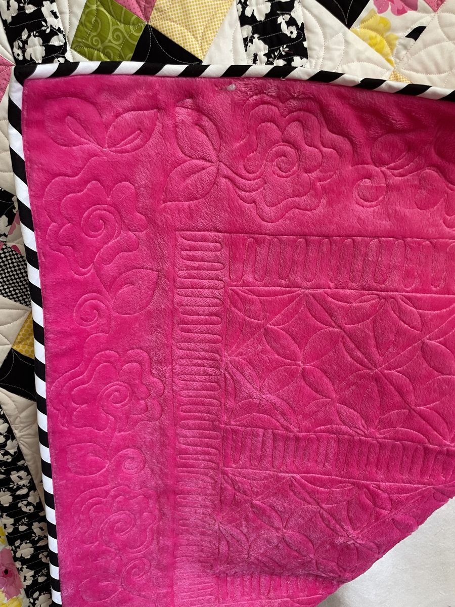 Main image 6