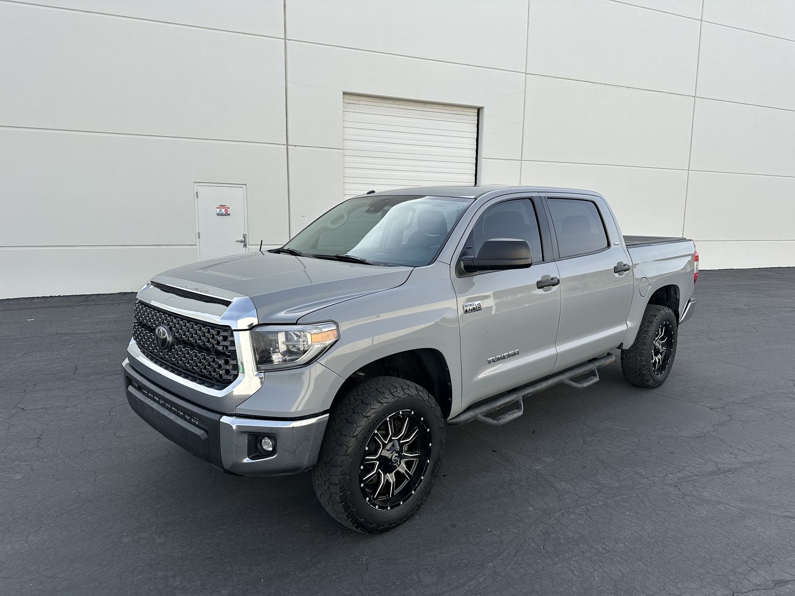 2018 TOYOTA TUNDRA SR5