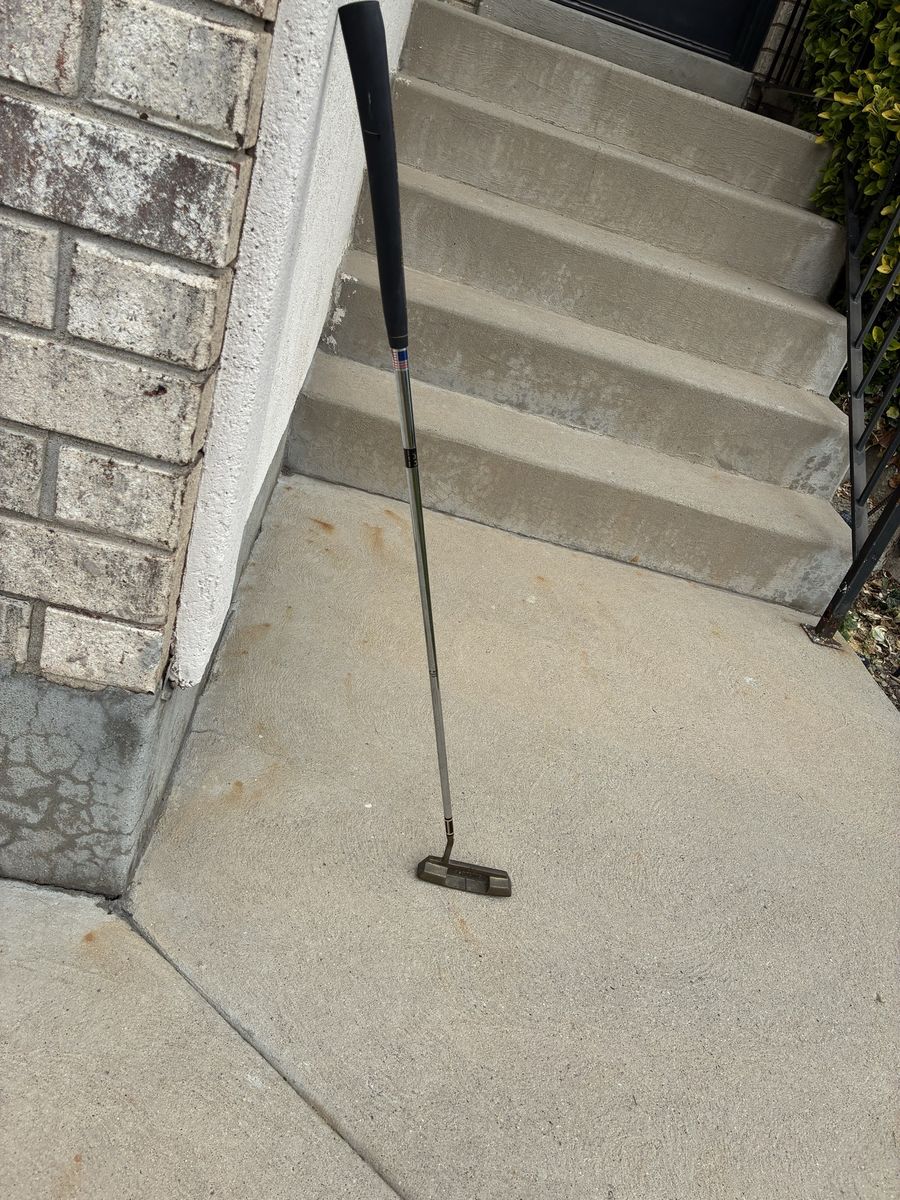 Milled blade putter