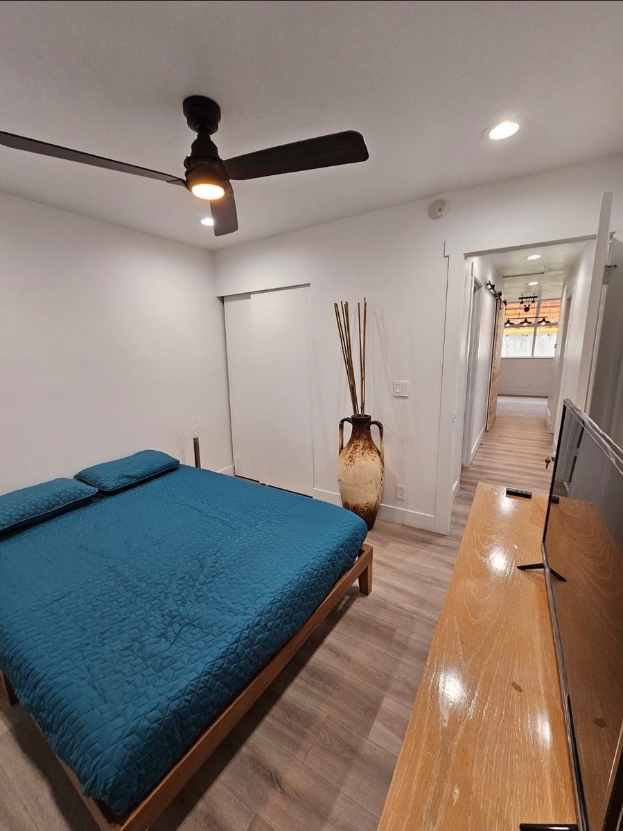 Main image 15