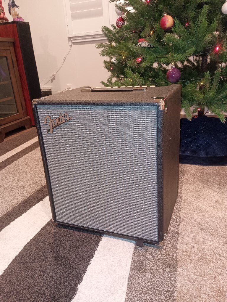 Fender Rumble 100 Bass amp