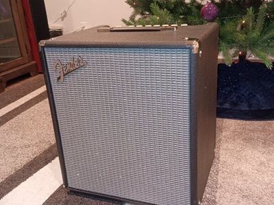 Fender Rumble 100 Bass amp