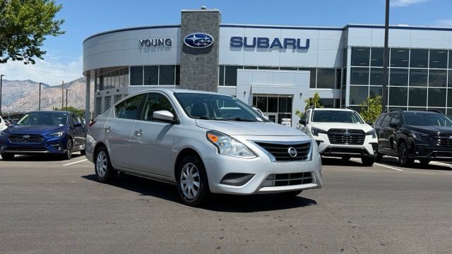 2018 Nissan Versa SV