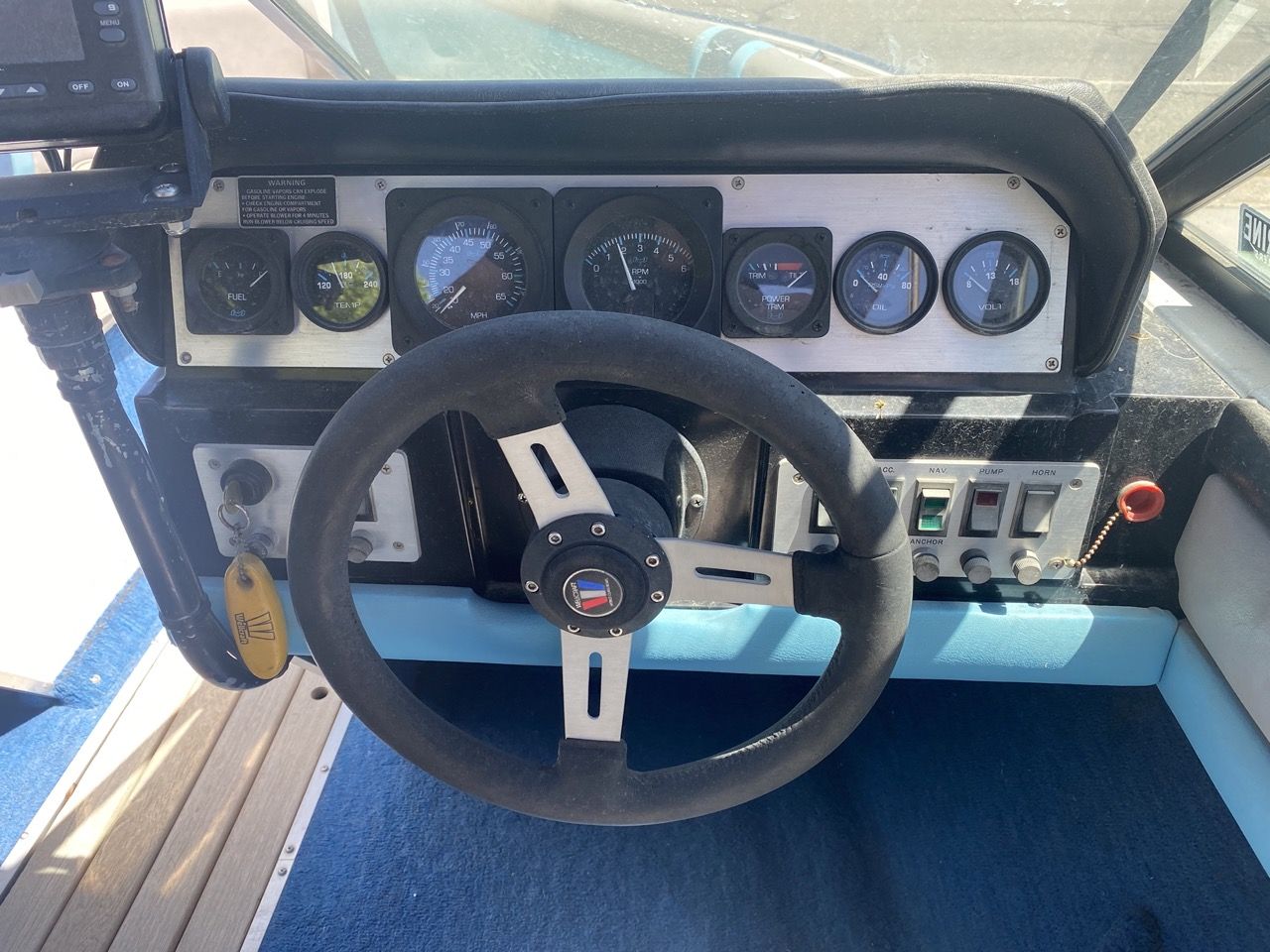 Main image 6