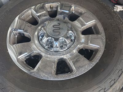 Bridgestone LT275/65R20 Tires on King Ranch Wheels