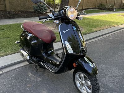 2015 Vespa Primavera 150