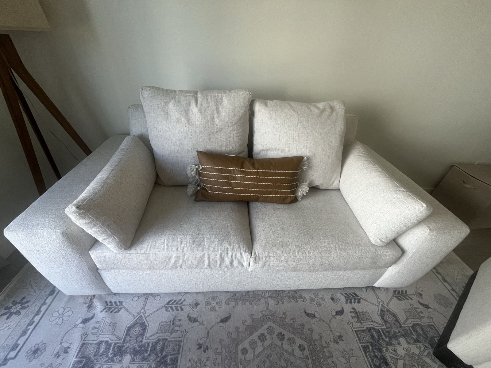 Cozy White Loveseat Couch with Plush Cushions