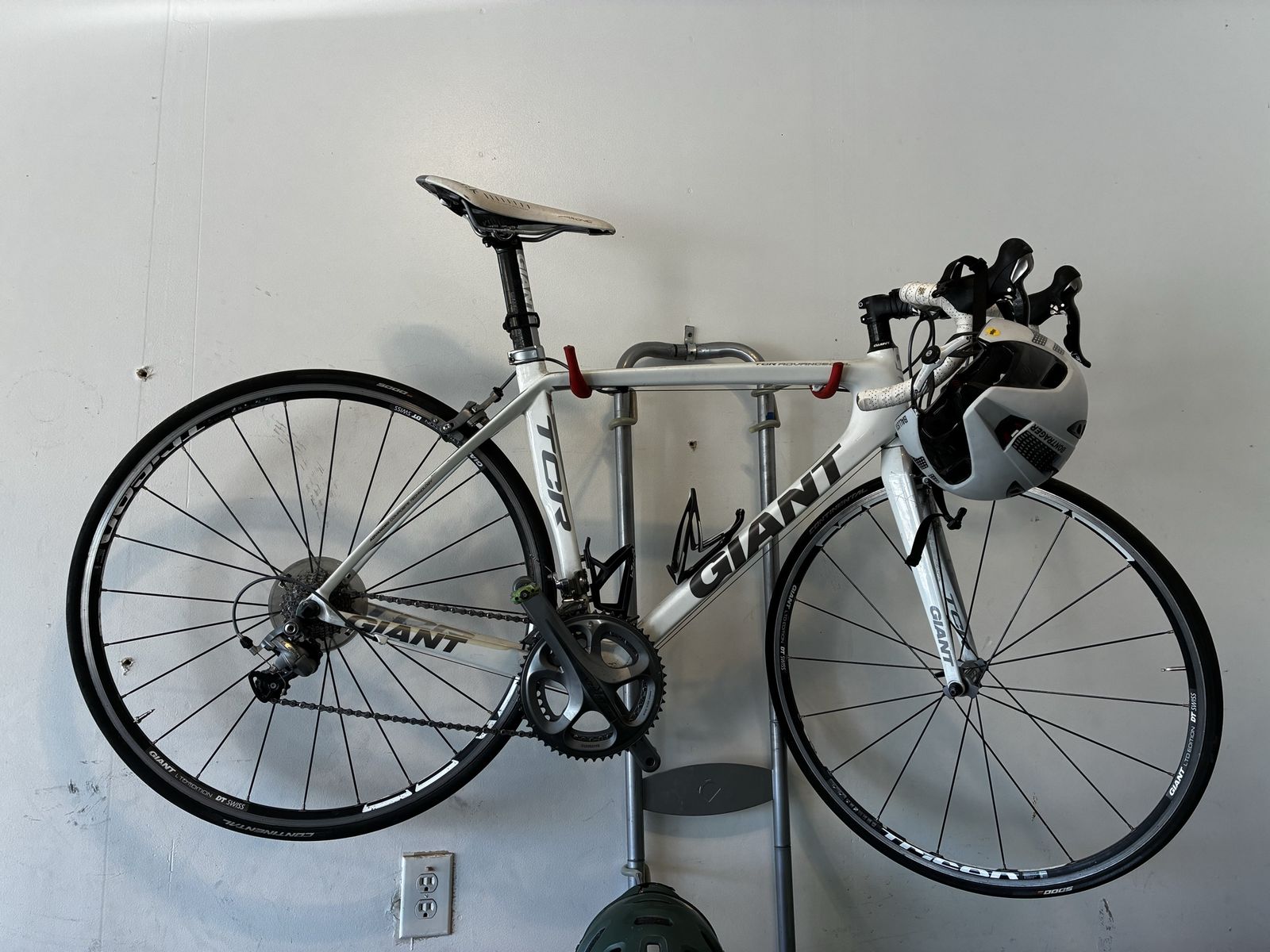 Giant tcr advanced SL road bike