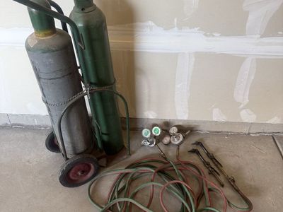 Oxy-Acetylene Torch Kit with Tanks, Cart, Hoses & Regulators
