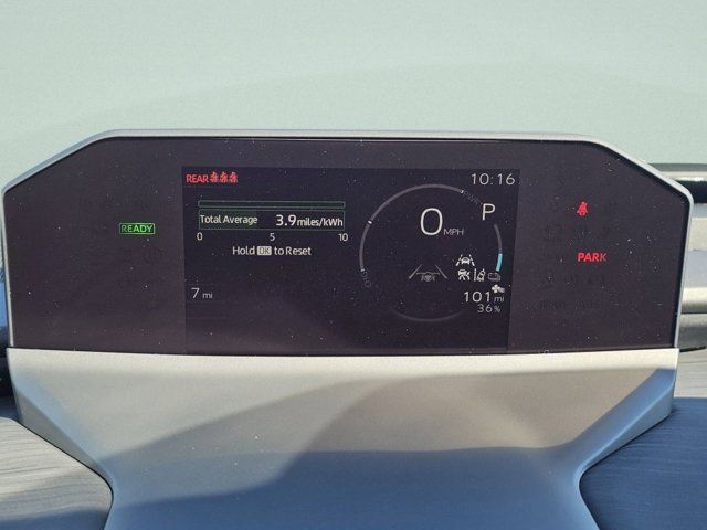 Main image 30