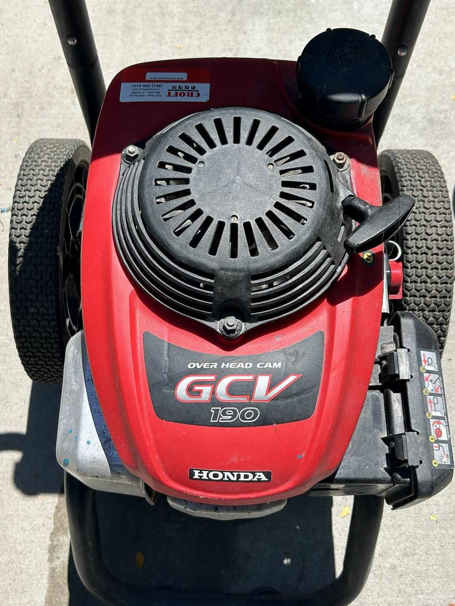 Simpson MegaShot 3000 PSI Gas Pressure Washer - Honda Engine