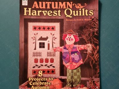 AUTUMN HARVEST QUILTS PATTERN BOOK Jodi Warner 8 Fall Projects Table Runners Quilts