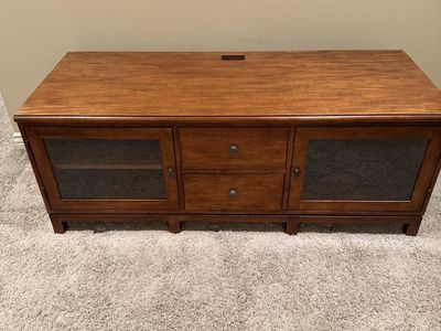 Ethan Allen Wood TV Stand Media Console with Glass Doors and Drawers