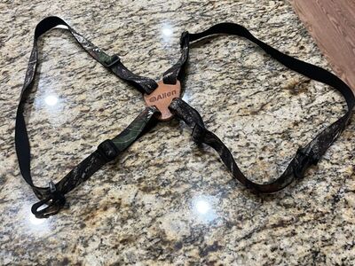 Allen binoculars harness
