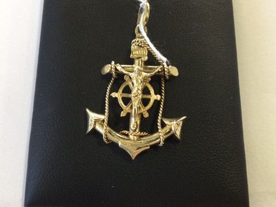 14k Mariner Pendant