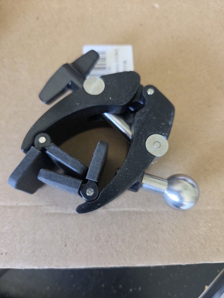 New Vanguard VEO CP-65 photographic super clamp