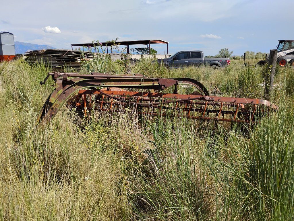 Hay rake