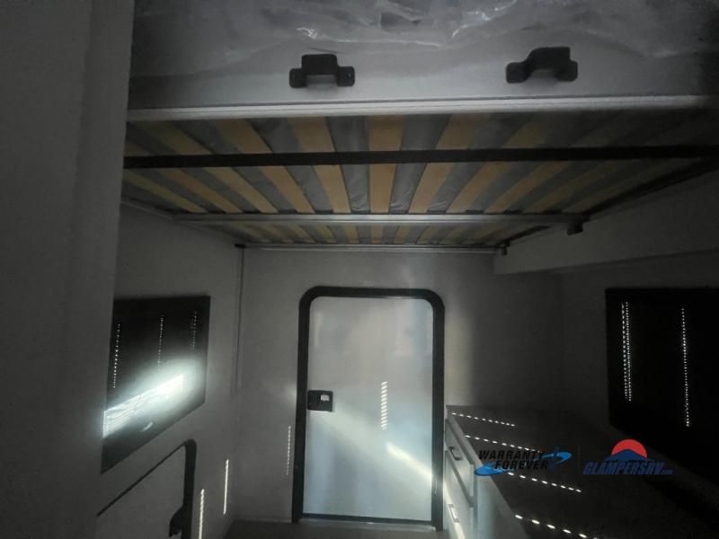 Main image 11