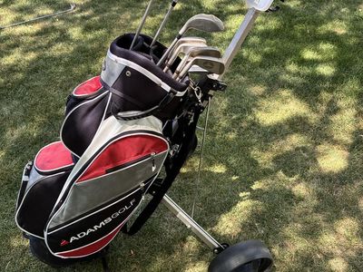 Women’s Taylormade Adams Wilson golf clubs set w Cart