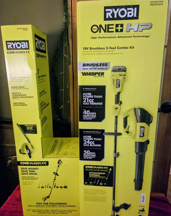 RYOBI 18V String Trimmer and Leaf Blower Combo Kit