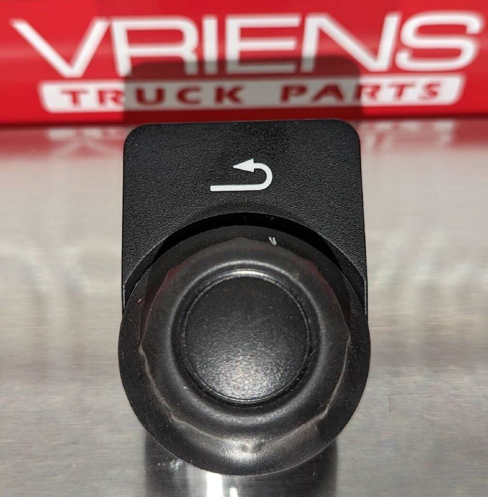 Kenworth T680 Dashboard Switch