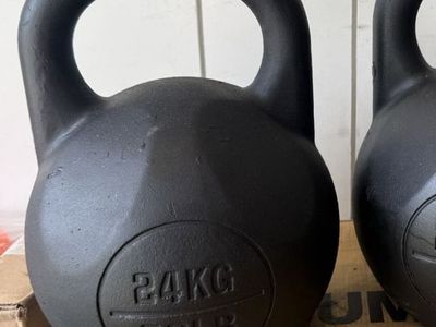 53 Pound Competition Kettlebell 24kg