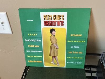 Patsy Cline's Greatest Hits Vinyl Record MCA Records