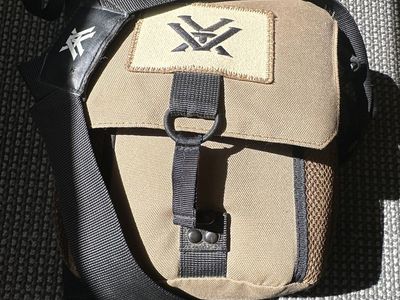 Vortex Diamondback HD 10x42 Binoculars with GlassPak Harness never used