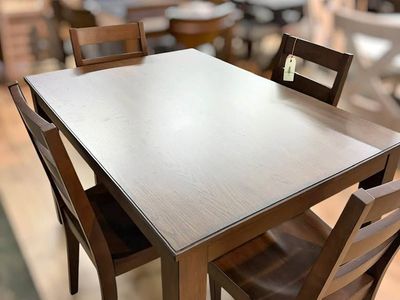 DINING SET (5-PIECE) – SOLID WOOD WAREHOUSE CLEARANCE