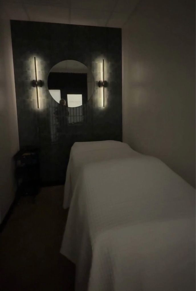 Turnkey Esthetician Suite-Fully Client Ready