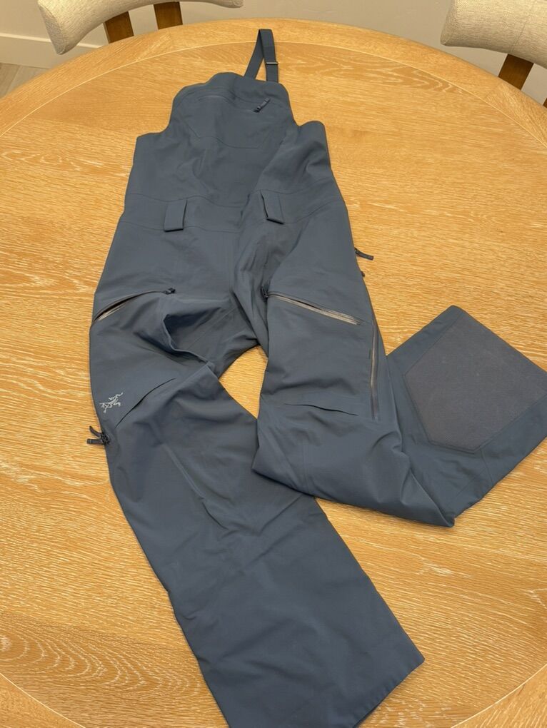 Arc'teryx Saber Freeride Bib - Women's 4R