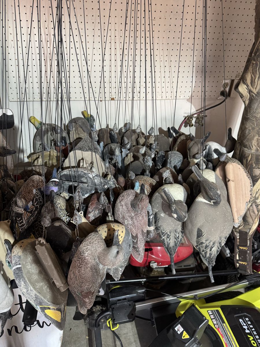Waterfowl Duck Decoys Lot with Texas Rig Lines