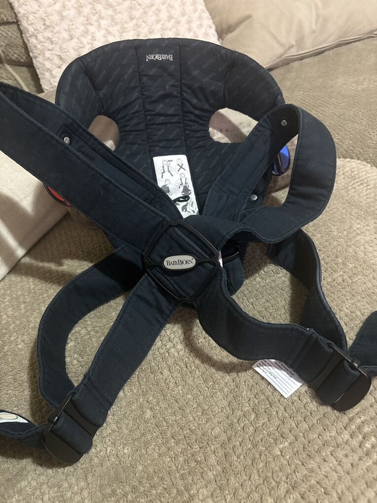 BabyBjorn Carrier