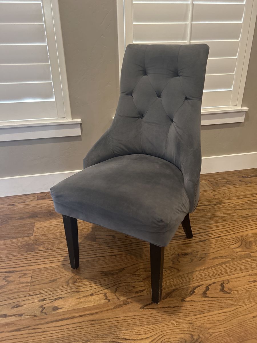 Tufted Blue Grey Velvet Upholstered Accent Chair with Dark Wood Legs - Single Chair