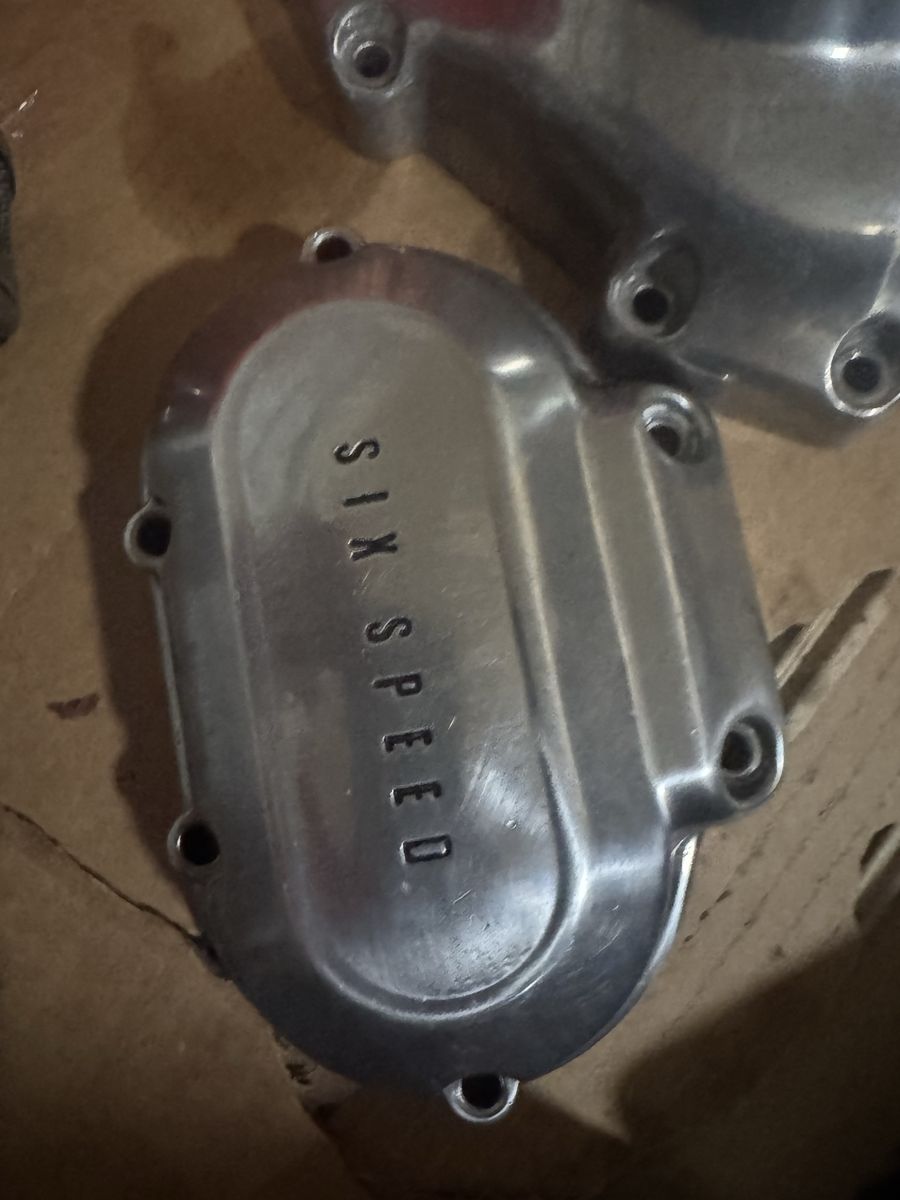 OEM Harley-Davidson Six Speed clutch Transmission Side Cover 37126-06