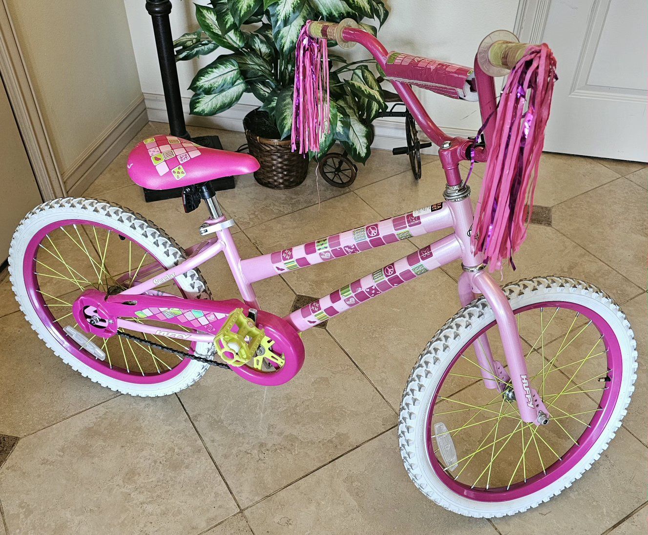 Huffy Seastar 20" Girls  Bycicle