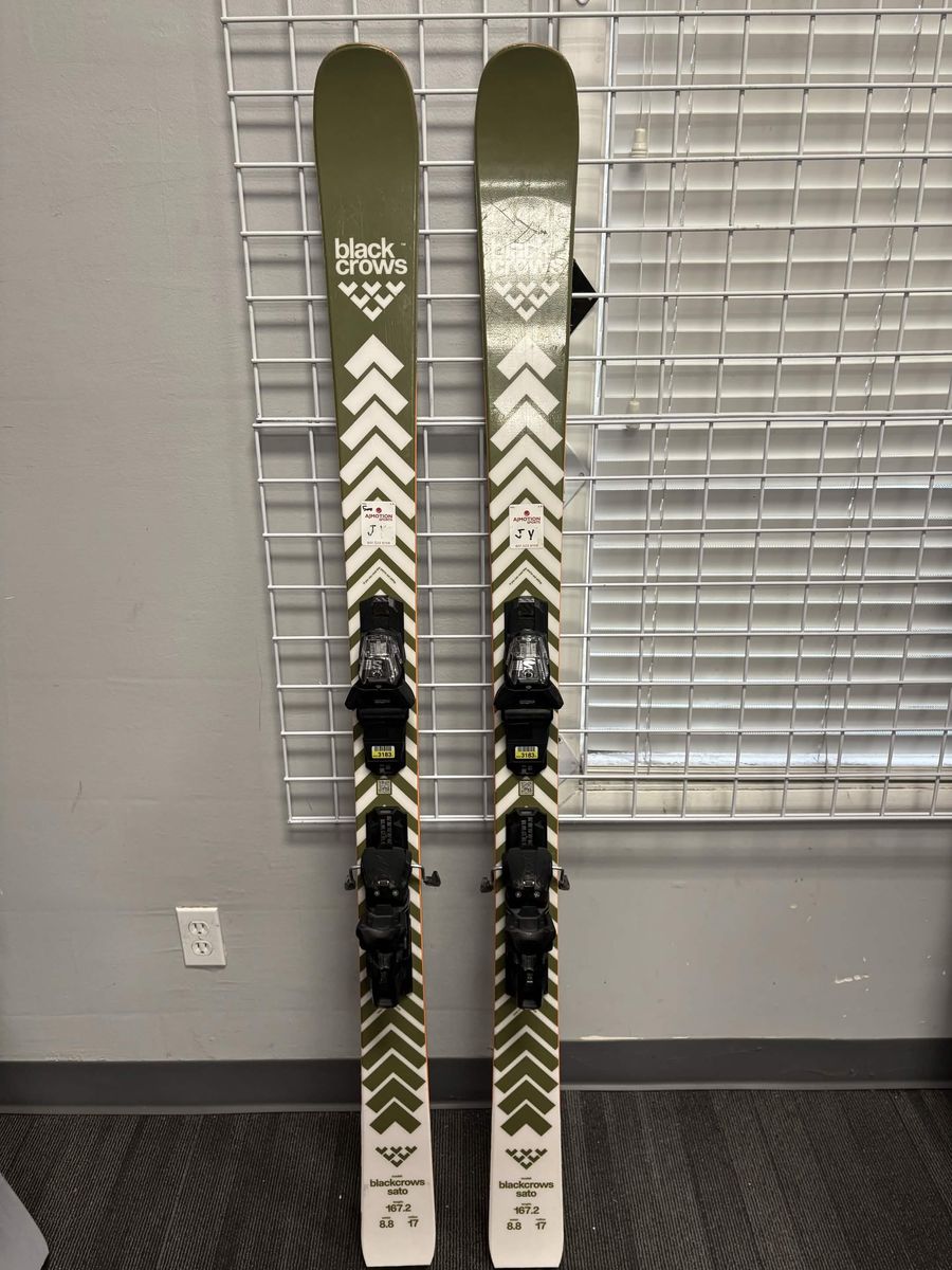 Black Crows Sato 167cm Skis w/ Atomic Strive 13 GW Demo Binding - Lightly Used 2026