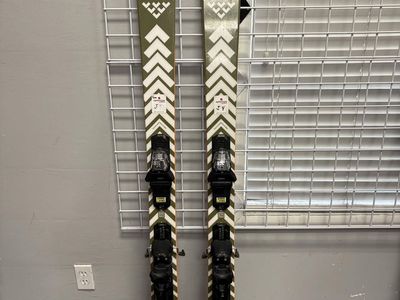 Black Crows Sato 167cm Skis w/ Atomic Strive 13 GW Demo Binding - Lightly Used 2026