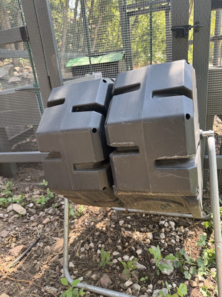 *Free* Compost Bin