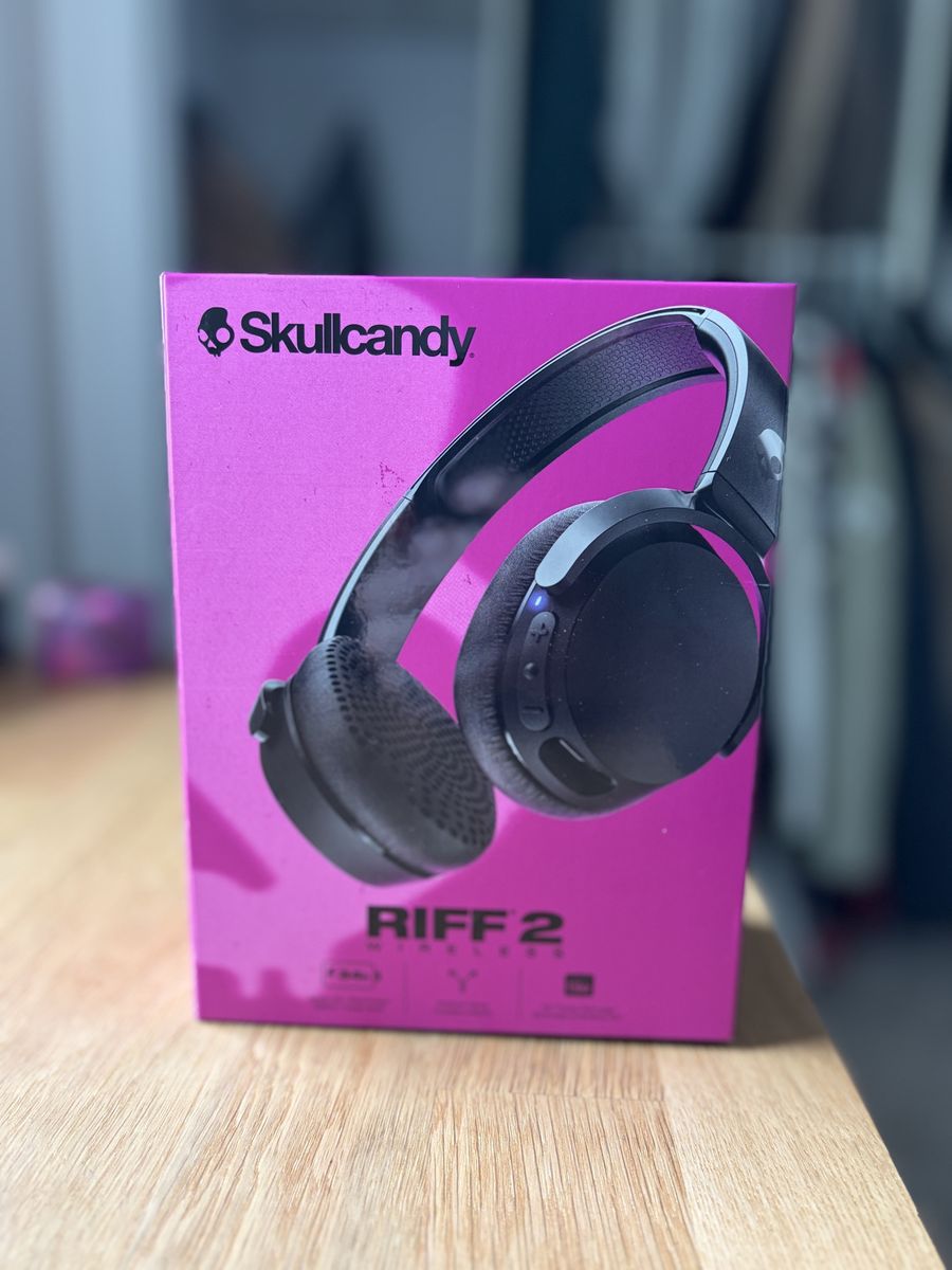 Skullcandy Riff 2 Wireless Bluetooth Headphones