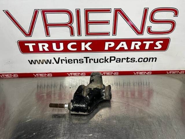 Freightliner Bracket