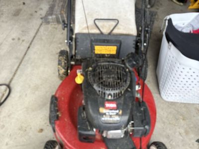 Toro lawnmower self propelled runs great