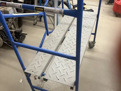 Werner Portable Rolling Scaffold PS-48 4’ bakers rack