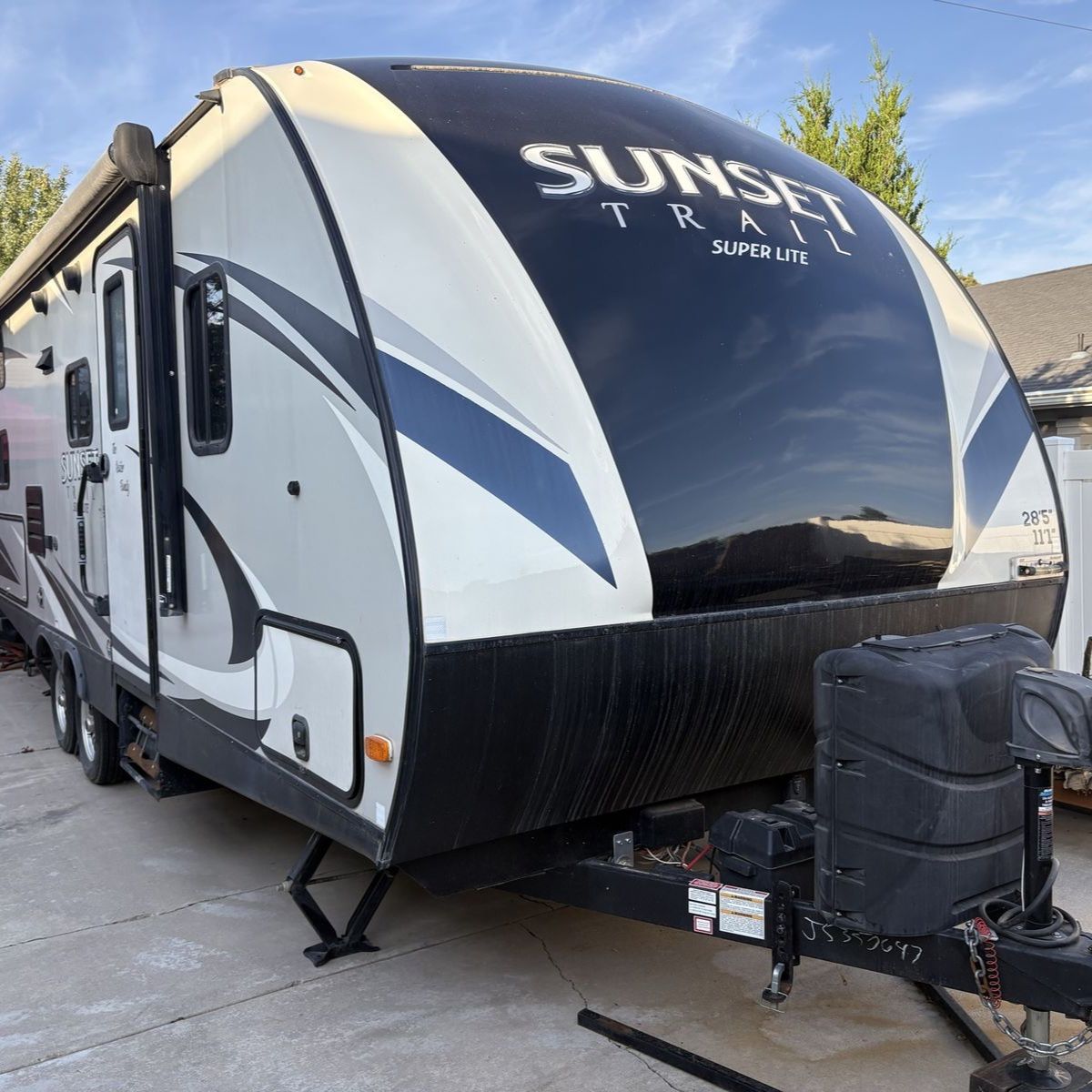 2018 Sunset Tail 239BH (Half ton towable)