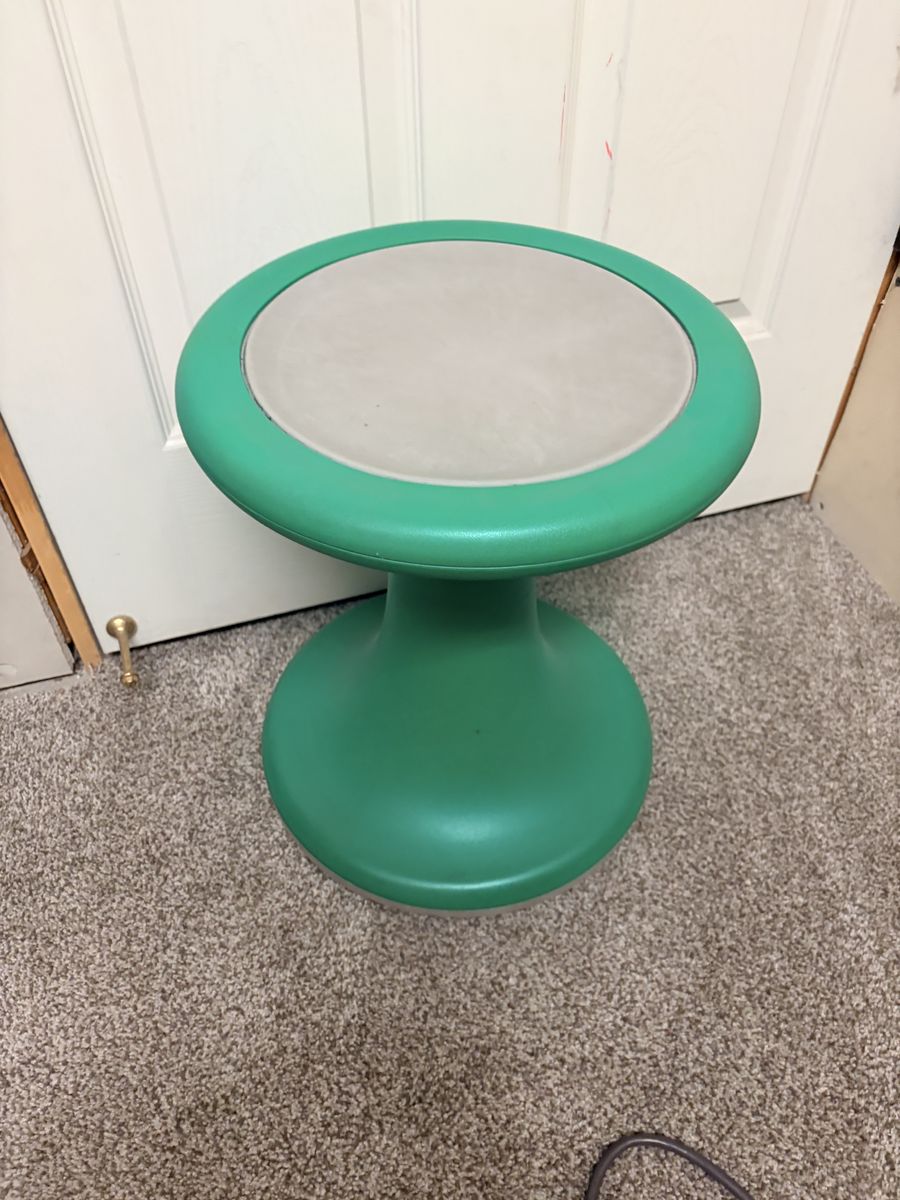 Lakeshore 16 Wobble Chairs