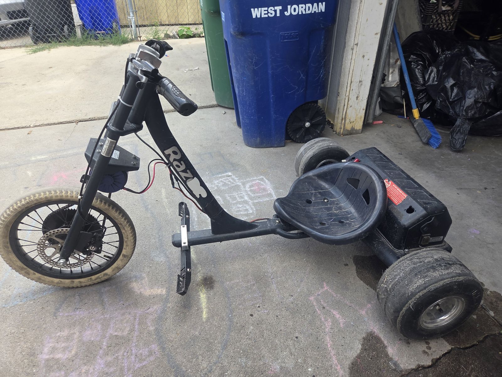 Razor DXT Electric Drift Trike 3-Wheel Ride-On
