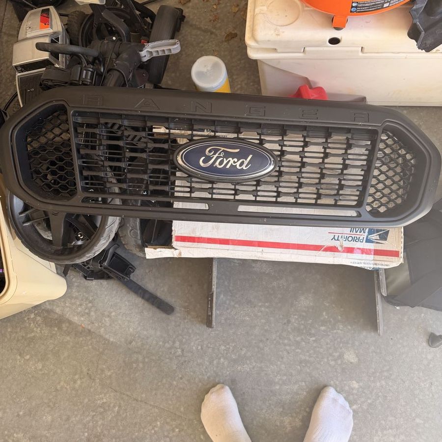 2022 Ford Ranger Grill takeoff